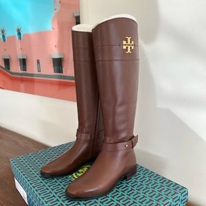 NWT Tory Burch boots 5.5